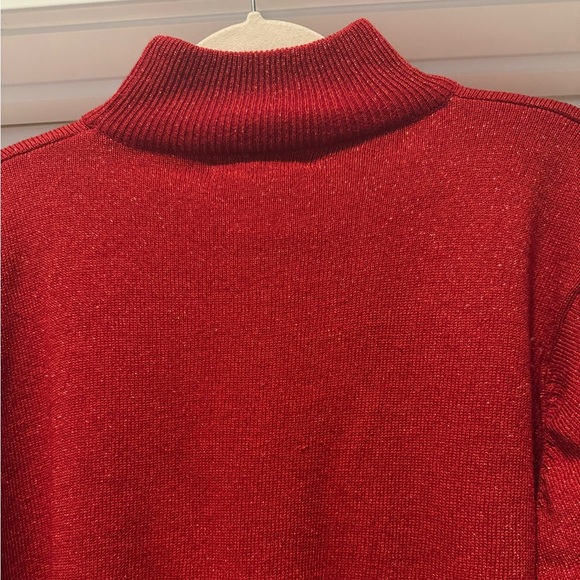 Dress Barn Women's Red Sweater Size L Metallic Thread Sparkly Classic Christmas - Picture 9 of 14